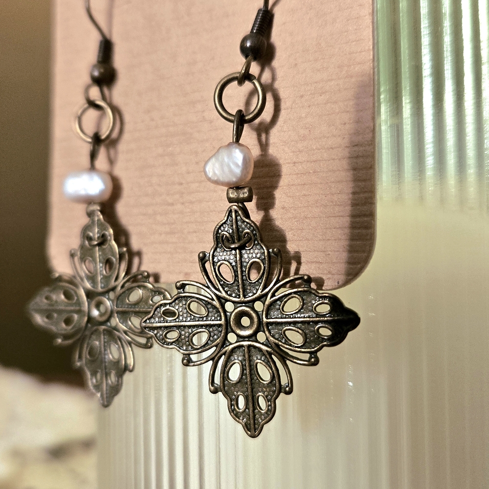Vintage-Inspired Antiqued Gold Drop Earrings with Pearl Accent